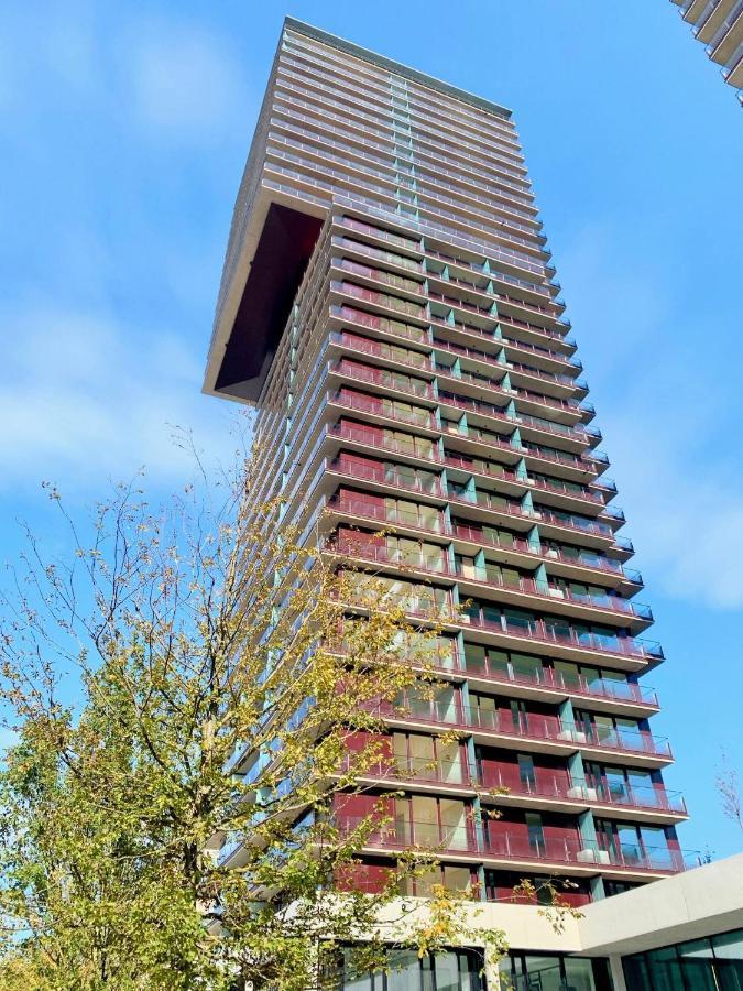 Skyscraper-Feeling With Parking Nearby Apartman Bécs Kültér fotó